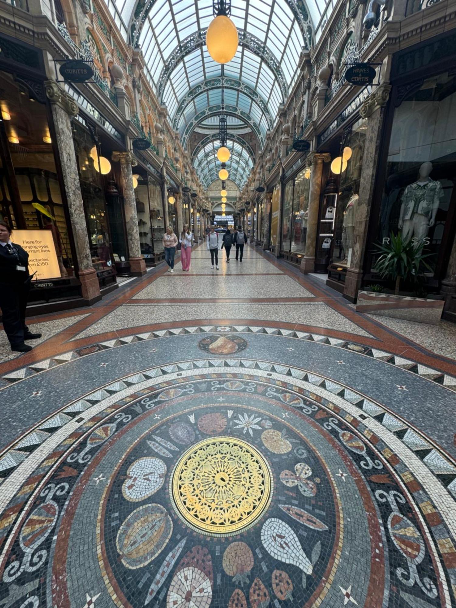 Harvey Nic'S & Designer Quarter 18 Ch Lägenhet Leeds  Exteriör bild